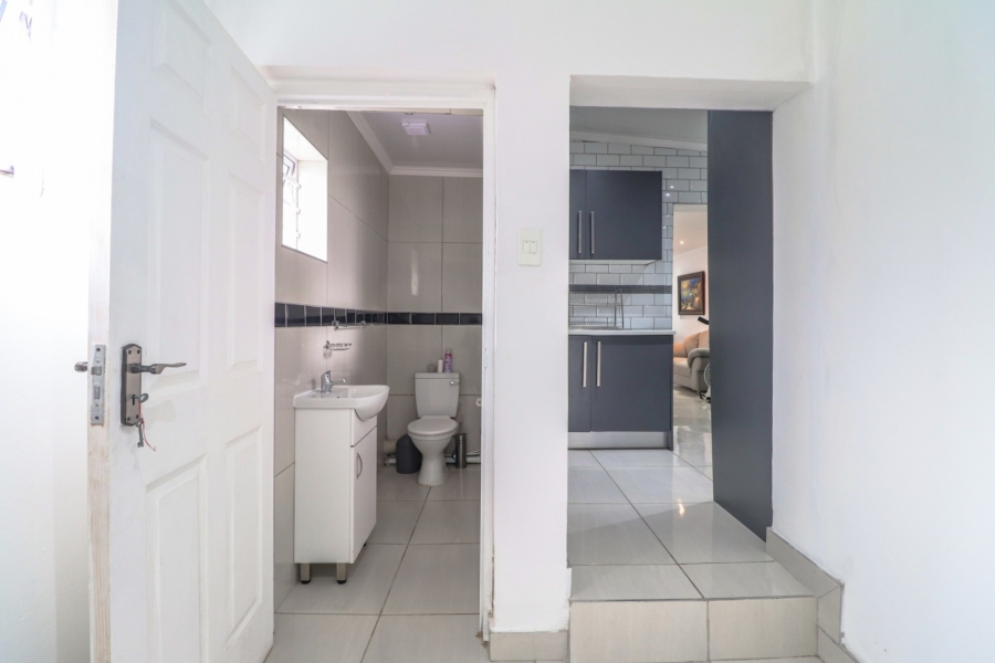 3 Bedroom Property for Sale in Baysville Eastern Cape